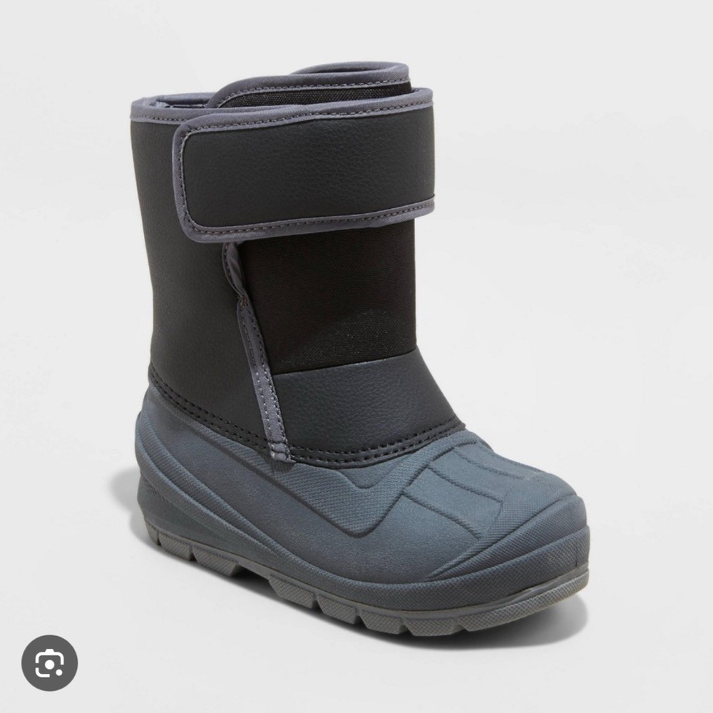 ***NEVER WORN***Cat & Jack Lenny Winter Boots - Toddler Size 8